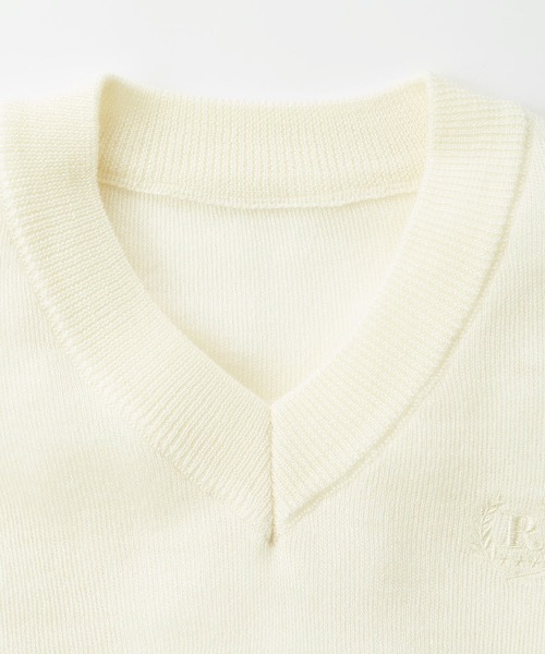 repipi armario(レピピ アルマリオ)の「【repipi armario / レピピアルマリオ】キッズカラーセーター ニット Vネック スクール 制服(ニット/セーター・キッズ・パープル/ブラウン/オフホワイト/サックスブルー/ライトイエロー・170/140/150/160)」の11枚目の写真