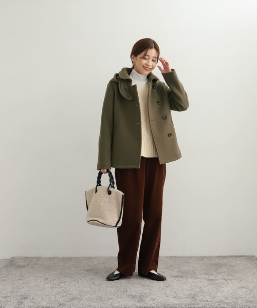 URBAN RESEARCH DOORS（アーバンリサーチドアーズ）の「ショールカラー2WAYショートコート（ピーコート・レディース・カーキ/ブラック/キャメル・SMALL/MEDIUM）」の16枚目の写真