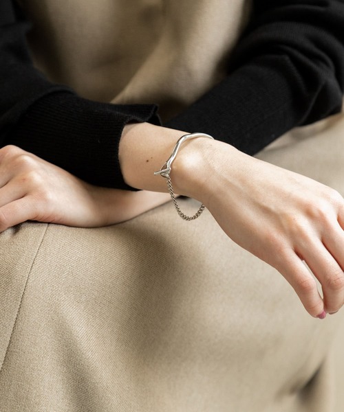 SMELLY（スメリー）の「ニュアンスバーチェーンブレスレット（ブレスレット・レディース・ゴールド/シルバー・-）」の5枚目の写真