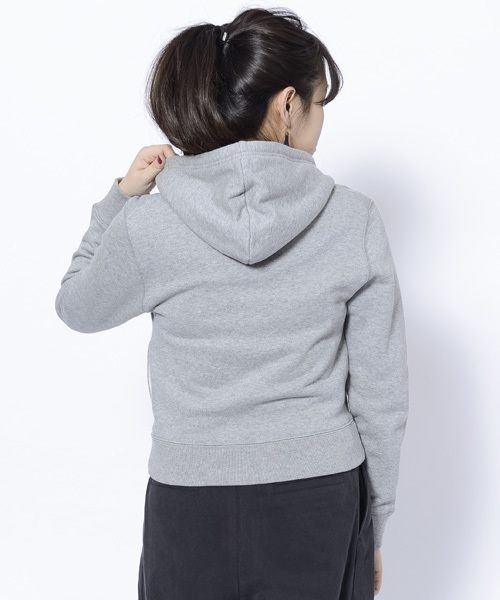 MILKFED.（ミルクフェド）の「CROPPED ZIP UP HOODIE（パーカー・レディース・アッシュ/ネイビー/バーガンディー・MEDIUM/SMALL）」の6枚目の写真