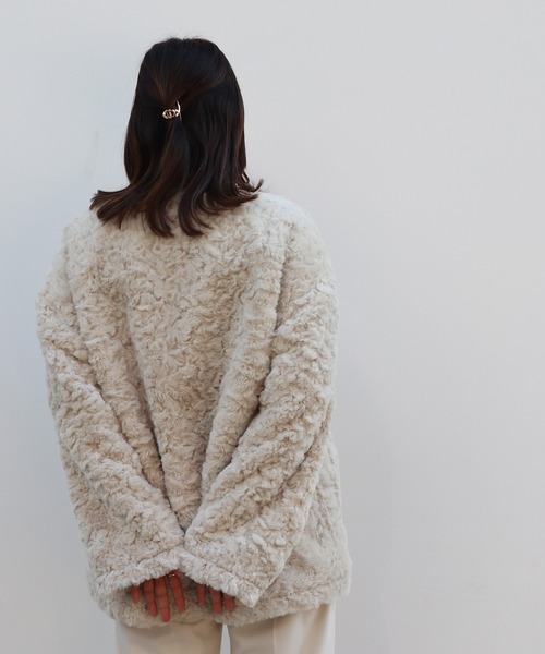 Brownie（ブラウニー）の「Brownie BIGシルエットフェイクファープルオーバー（その他トップス・レディース・モカ/グレー/アイボリー・FREE）」の9枚目の写真