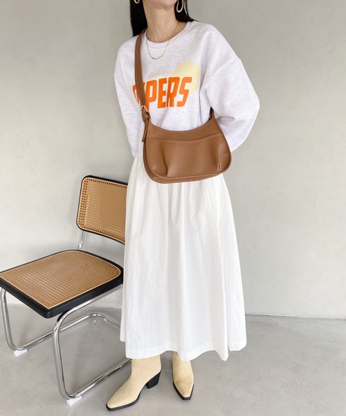 wears(ウェアーズ)の「太ベルト2WAY PU素材 ショルダーバッグ(ショルダーバッグ・レディース・ブラック/アイボリー/ブラウン/レッド/グレイッシュベージュ/ワイン・FREE)」の20枚目の写真