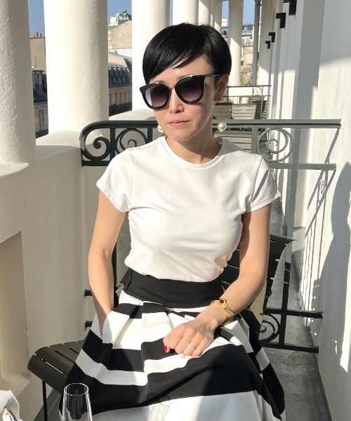 JENNE（ジェンヌ）の「JENNEベーシックTシャツ（Tシャツ/カットソー・レディース・オレンジ/ホワイト/ブラック・SMALL/MEDIUM/LARGE）」の2枚目の写真