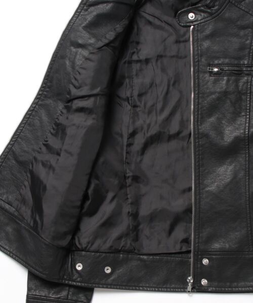 NICOLE white（ニコルホワイト）の「フェイクレザー シングルライダースジャケット（ライダースジャケット・レディース・アッシュグレー/ブラック/ベージュ・FREE）」の5枚目の写真