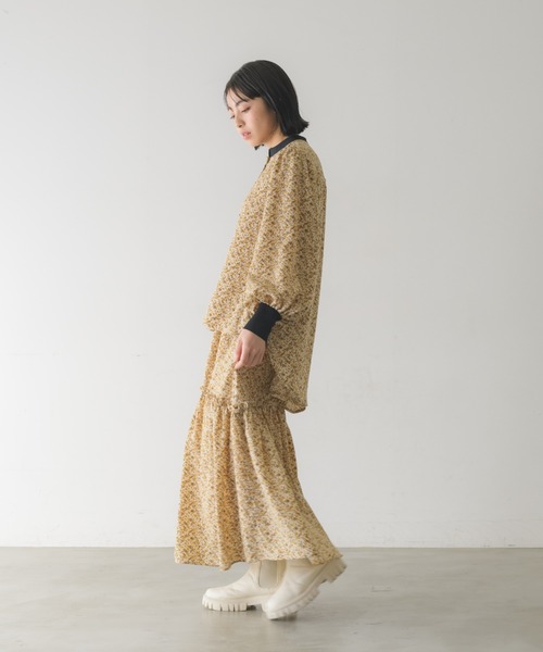 idem(イデム)の「flower frill tiered skirt/小花柄ティアードスカート【Sサイズ展開あり】(スカート・レディース・ブラック/ベージュ・FREE/SMALL)」の11枚目の写真