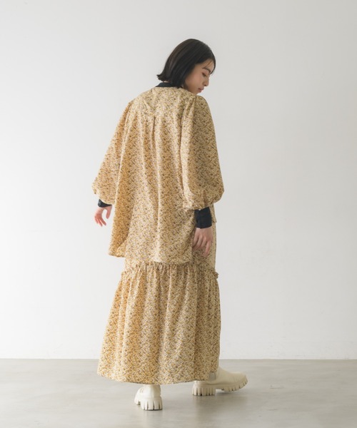 idem(イデム)の「flower frill tiered skirt/小花柄ティアードスカート【Sサイズ展開あり】(スカート・レディース・ブラック/ベージュ・FREE/SMALL)」の12枚目の写真