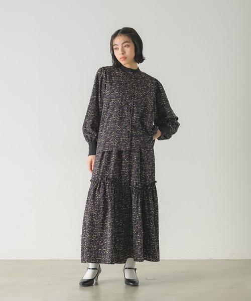 idem(イデム)の「flower frill tiered skirt/小花柄ティアードスカート【Sサイズ展開あり】(スカート・レディース・ブラック/ベージュ・FREE/SMALL)」の18枚目の写真