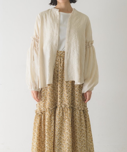 idem(イデム)の「flower frill tiered skirt/小花柄ティアードスカート【Sサイズ展開あり】(スカート・レディース・ブラック/ベージュ・FREE/SMALL)」の10枚目の写真