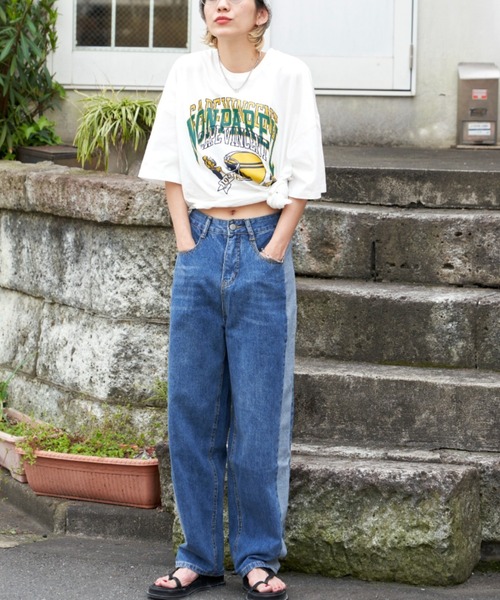 Auntie Rosa Holiday(アンティローザホリデー)の「アメフトロゴ刺繍T(Tシャツ/カットソー・レディース・ナチュラル/オフホワイト/ネイビー・FREE)」の2枚目の写真