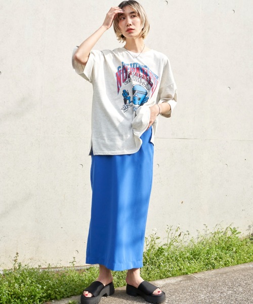 Auntie Rosa Holiday(アンティローザホリデー)の「アメフトロゴ刺繍T(Tシャツ/カットソー・レディース・ナチュラル/オフホワイト/ネイビー・FREE)」の18枚目の写真