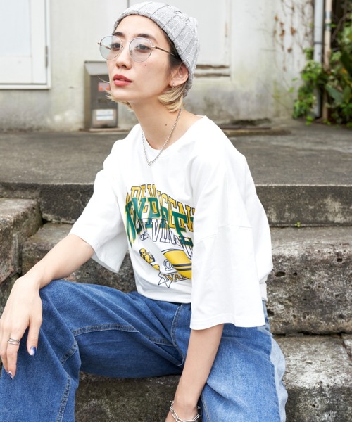 Auntie Rosa Holiday(アンティローザホリデー)の「アメフトロゴ刺繍T(Tシャツ/カットソー・レディース・ナチュラル/オフホワイト/ネイビー・FREE)」の7枚目の写真
