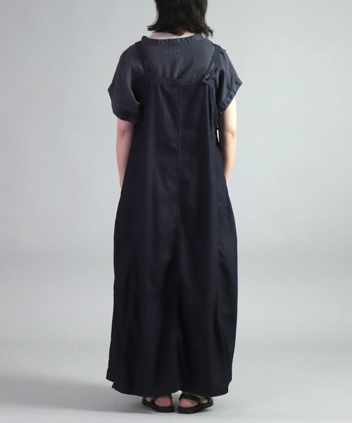 OMNIGOD（オムニゴッド）の「[OMNIGOD womens / オムニゴッド] 7oz甘織りデニム ノースリーブワンピース（ワンピース・レディース・ワンウォッシュ・FREE）」の7枚目の写真