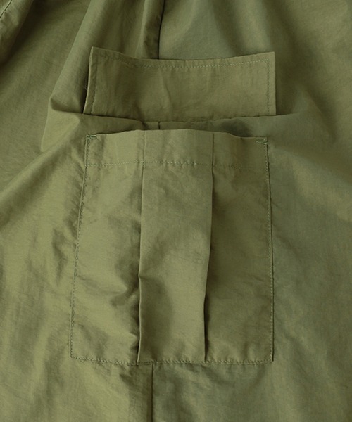 LOVETOXIC（ラブトキシック）の「サスペンダーつきカーゴロングスカート（スカート・キッズ・カーキ/ブラック・L/S/M）」の18枚目の写真