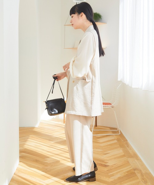 Days(デイズ)の「【Oeillet】タックプレスワイドパンツ(ウイエ)(その他パンツ・レディース・アイボリー/ライトグリーン/ネイビー・M/LL/L)」の15枚目の写真