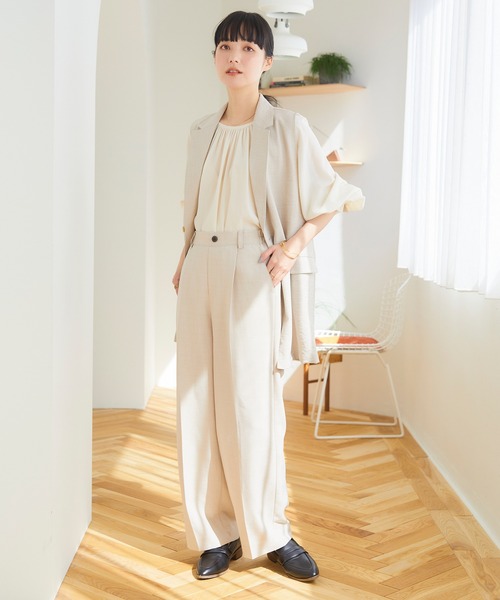 Days(デイズ)の「【Oeillet】タックプレスワイドパンツ(ウイエ)(その他パンツ・レディース・アイボリー/ライトグリーン/ネイビー・M/LL/L)」の9枚目の写真