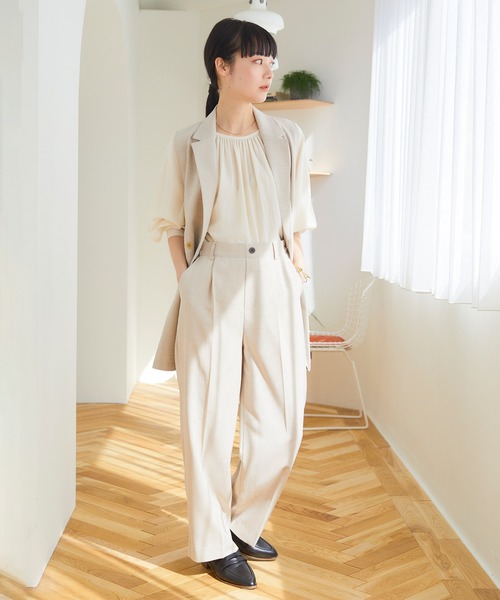 Days(デイズ)の「【Oeillet】タックプレスワイドパンツ(ウイエ)(その他パンツ・レディース・アイボリー/ライトグリーン/ネイビー・M/LL/L)」の11枚目の写真