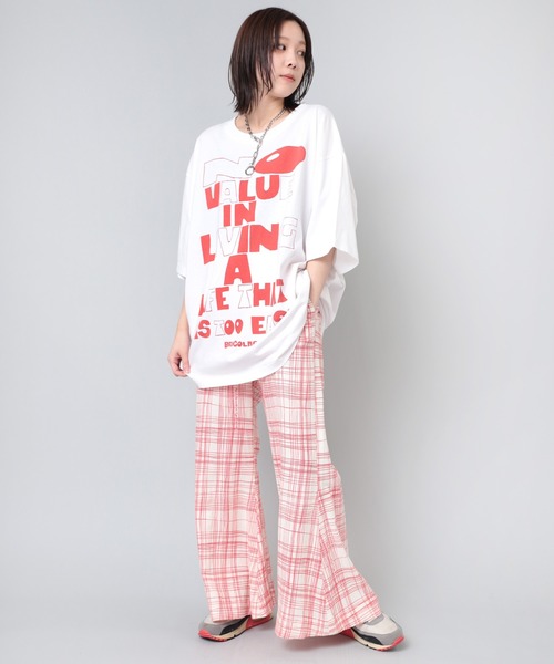RNA（アールエヌエー）の「M2073 ＮＯロゴメガＢＩＧ　Ｔ（Tシャツ/カットソー・レディース・ホワイト/ピンク/ブラック・MEDIUM）」の19枚目の写真