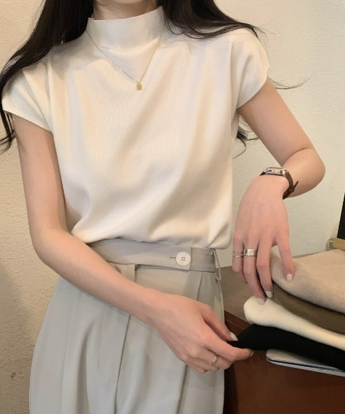 sakishimatokyo(サキシマトーキョー)の「ハイネックニットトップス / サマーニット(ニット/セーター・レディース・ベージュ/オフホワイト/カーキ/ブラック・FREE)」の2枚目の写真