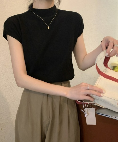 sakishimatokyo(サキシマトーキョー)の「ハイネックニットトップス / サマーニット(ニット/セーター・レディース・ベージュ/オフホワイト/カーキ/ブラック・FREE)」の9枚目の写真