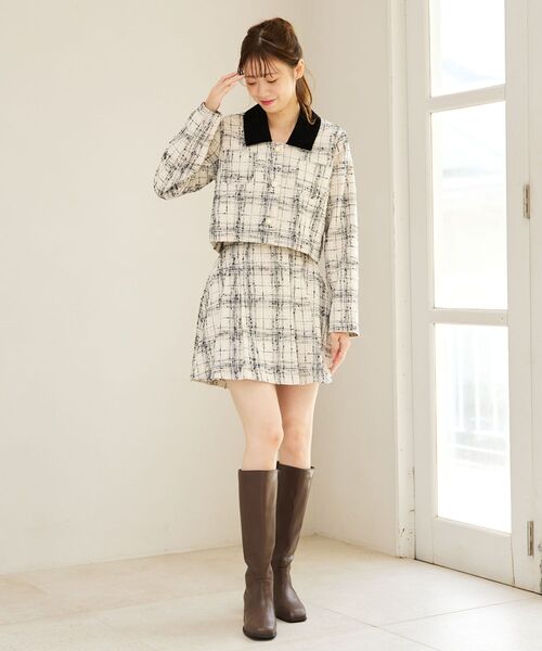 MAJESTIC LEGON(マジェスティックレゴン)の「twinkleミニスカート(スカート・レディース・ホワイト系その他2/ブラック・MEDIUM)」の18枚目の写真