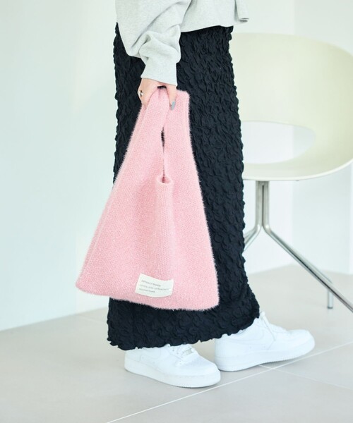 FREAK'S STORE（フリークスストア）の「限定展開　ラメニット トートバッグ（トートバッグ・レディース・ピンク/ブラック/オフホワイト/ブルー・ONE SIZE）」の10枚目の写真