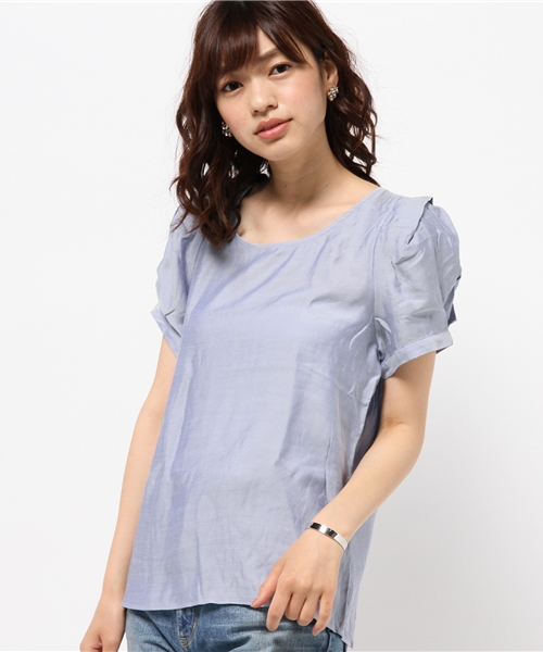 DISCOAT（ディスコート）の「【Discoat】肩タックブラウス（シャツ/ブラウス・レディース・オフホワイト/コバルトブルー/カーキ・LARGE/MEDIUM）」の3枚目の写真