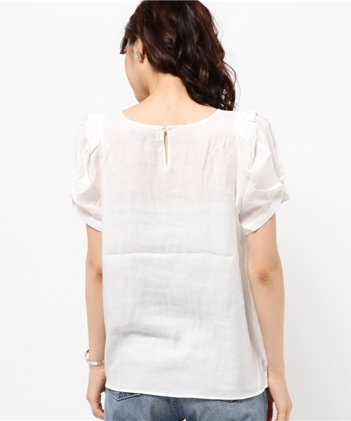 DISCOAT（ディスコート）の「【Discoat】肩タックブラウス（シャツ/ブラウス・レディース・オフホワイト/コバルトブルー/カーキ・LARGE/MEDIUM）」の6枚目の写真