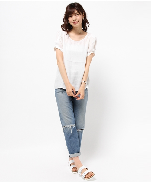 DISCOAT（ディスコート）の「【Discoat】肩タックブラウス（シャツ/ブラウス・レディース・オフホワイト/コバルトブルー/カーキ・LARGE/MEDIUM）」の7枚目の写真