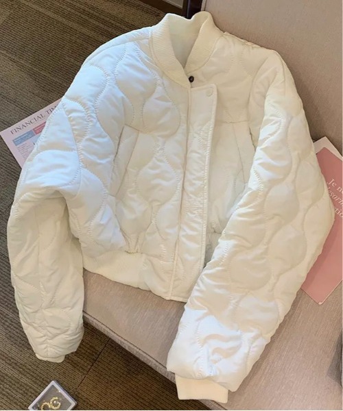 SETUP7（セットアップセブン）の「【SETUP7】ミリタリーライク中綿ブルゾン ジャケット US LEVEL7 KNF037（ミリタリージャケット・レディース・ホワイト/カーキ/ブラック・FREE）」の6枚目の写真