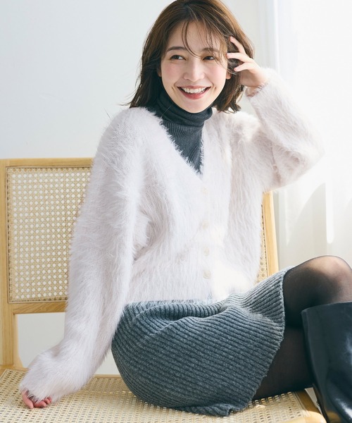 coca(coca)(コカ)の「ふんわりシャギーニットカーディガン(カーディガン/ボレロ・レディース・チャコール/イエロー/アイボリー/ブラウン/グレー/ライトピンク・ONE SIZE/S/L/M)」の6枚目の写真