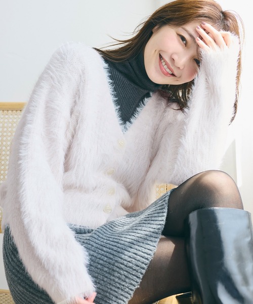 coca(coca)(コカ)の「\再入荷!!/ふんわりシャギーニットカーディガン【高橋愛様着用】(カーディガン/ボレロ・レディース・チャコール/イエロー/アイボリー/ブラウン/グレー/ライトピンク・ONE SIZE/S/L/M)」の15枚目の写真