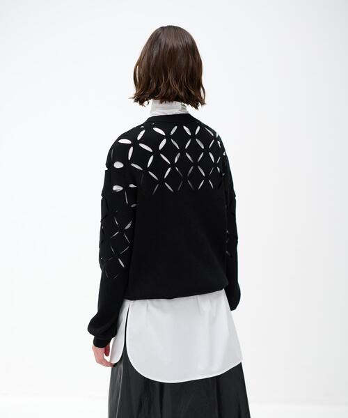 LANVIN en Bleu(ランバンオンブルー)の「ダイヤスリットリボンニット(ニット/セーター・レディース・グレー/ブラック・38)」の19枚目の写真