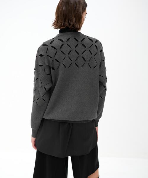 LANVIN en Bleu(ランバンオンブルー)の「ダイヤスリットリボンニット(ニット/セーター・レディース・グレー/ブラック・38)」の21枚目の写真