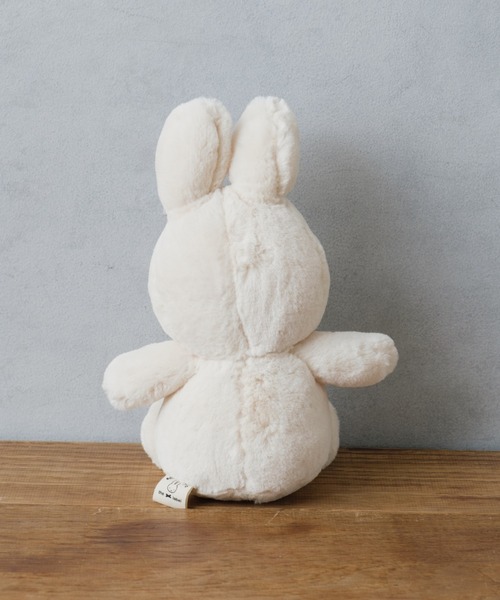 Miffy（ ミッフィー）の「【BON TON TOYS】 Miffy Cozy 23cm in Giftbox（フィギュア・レディース・グレー/アイボリー/ベージュ・フリー）」の9枚目の写真