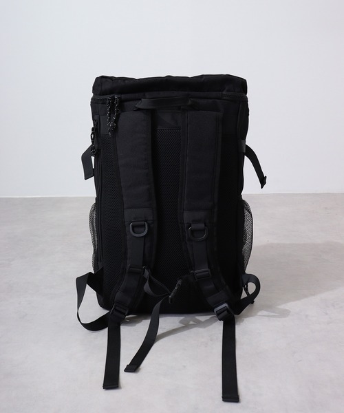 THRASHER(スラッシャー)の「THRASHER BOX RUCKSACK(バックパック/リュック・メンズ・ブラック/マルチ・FREE)」の12枚目の写真