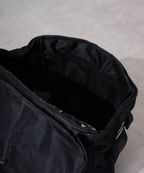 THRASHER(スラッシャー)の「THRASHER BOX RUCKSACK(バックパック/リュック・メンズ・ブラック/マルチ・FREE)」の13枚目の写真