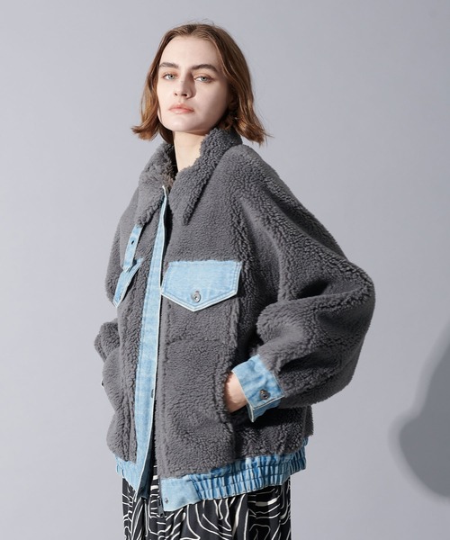 TITE IN THE STORE（ティテ　インザ　ストア）の「デニムドッキングボアジャケット（ムートンコート・レディース・チャコールグレー/ベージュ・38）」の12枚目の写真