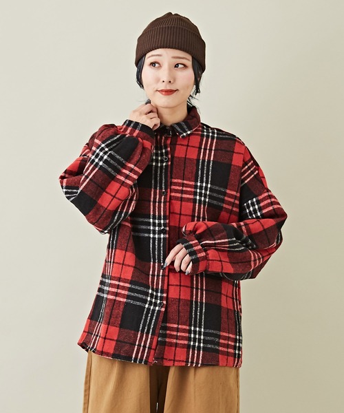 CUBE SUGAR（キューブシュガー）の「起毛チェックレギュラーシャツ（シャツ/ブラウス・レディース・ブラック/グリーン/ブルー/レッド・M）」の4枚目の写真