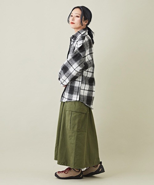 CUBE SUGAR（キューブシュガー）の「起毛チェックレギュラーシャツ（シャツ/ブラウス・レディース・ブラック/グリーン/ブルー/レッド・M）」の7枚目の写真