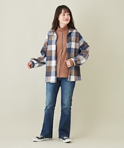 CUBE SUGAR（キューブシュガー）の「起毛チェックレギュラーシャツ（シャツ/ブラウス・レディース・ブラック/グリーン/ブルー/レッド・M）」の17枚目の写真