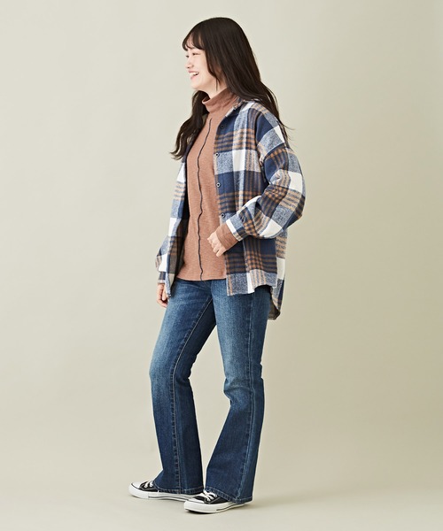 CUBE SUGAR（キューブシュガー）の「起毛チェックレギュラーシャツ（シャツ/ブラウス・レディース・ブラック/グリーン/ブルー/レッド・M）」の18枚目の写真