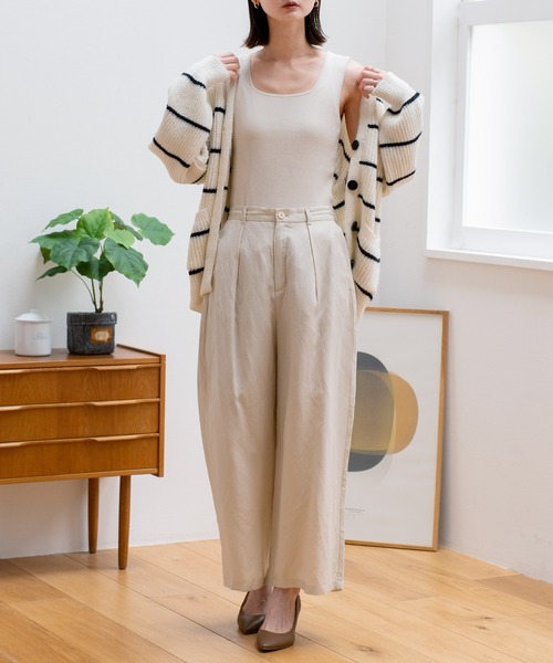 VitaFelice（ヴィータフェリーチェ）の「ボーダーVネック ニットカーディガン（カーディガン/ボレロ・レディース・ホワイト/グレー・FREE）」の4枚目の写真