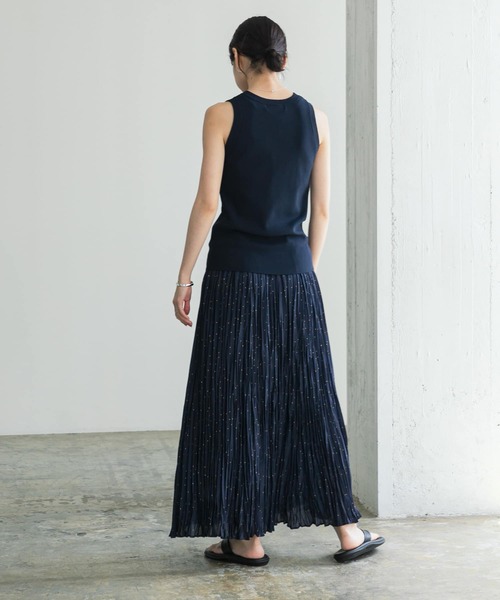 URBAN RESEARCH(アーバンリサーチ)の「グリッタードットプリントスカート(スカート・レディース・ブラック/ネイビー・38/36)」の12枚目の写真