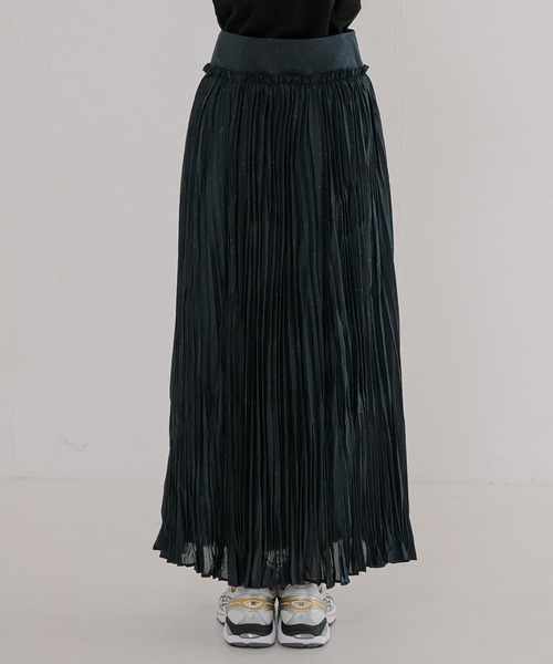 URBAN RESEARCH(アーバンリサーチ)の「グリッタードットプリントスカート(スカート・レディース・ブラック/ネイビー・38/36)」の17枚目の写真