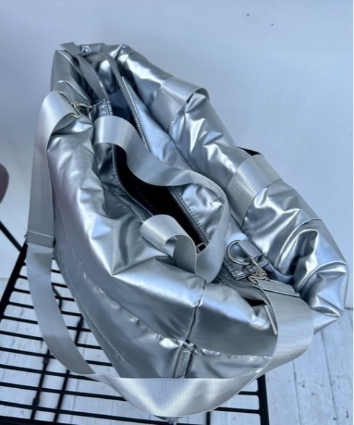 ipugo（イプゴ）の「ipugo/イプゴ エナメルダウントートバッグ（トートバッグ・レディース・ピンク/シルバー/ブラック・FREE）」の4枚目の写真