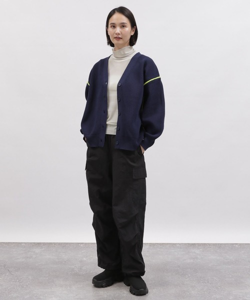 LAKOLE（ラコレ）の「7ゲージ配色カーディガン / 997321（カーディガン/ボレロ・レディース・ネイビー/ライトブルー/アイボリー/ピンク・SMALL/MEDIUM）」の17枚目の写真