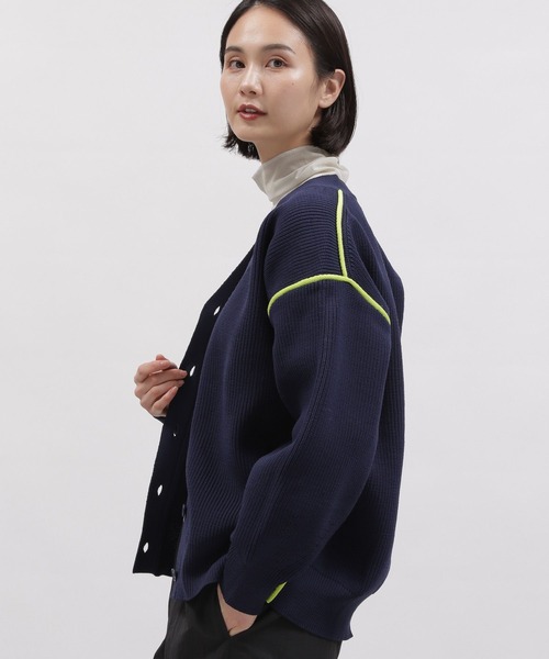 LAKOLE（ラコレ）の「7ゲージ配色カーディガン / 997321（カーディガン/ボレロ・レディース・ネイビー/ライトブルー/アイボリー/ピンク・SMALL/MEDIUM）」の21枚目の写真