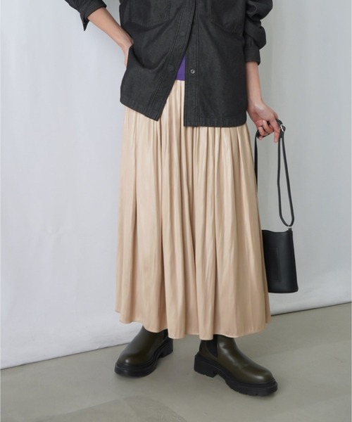 LUCA/LADY LUCK LUCA(ルカ/レディラックルカ)の「LC/LLL コーティングギャザースカート(スカート・レディース・ブラック/グリーン/ライトベージュ・FREE)」の18枚目の写真