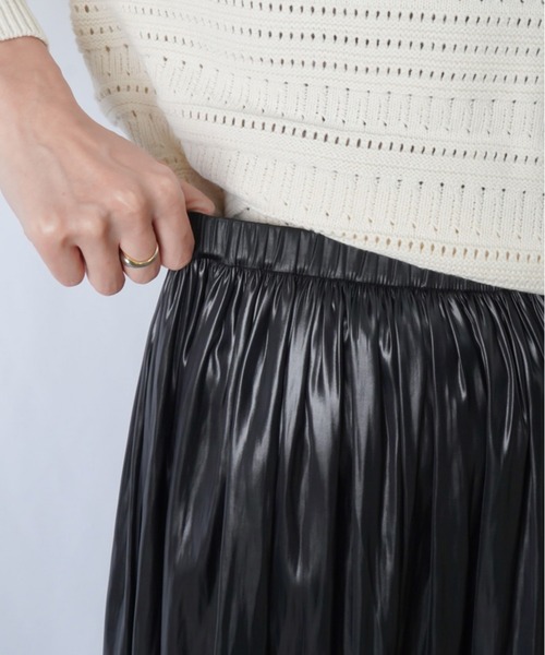 LUCA/LADY LUCK LUCA(ルカ/レディラックルカ)の「LC/LLL コーティングギャザースカート(スカート・レディース・ブラック/グリーン/ライトベージュ・FREE)」の12枚目の写真