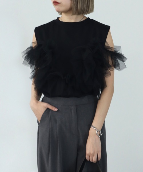HEILIS(ヘイリス)の「3wayチュールデザインカットソー / チュールトップス ノースリーブ タンクトップ カットソー フリル オフィスカジュアル(Tシャツ/カットソー・レディース・オフホワイト/ブラック・FREE)」の14枚目の写真